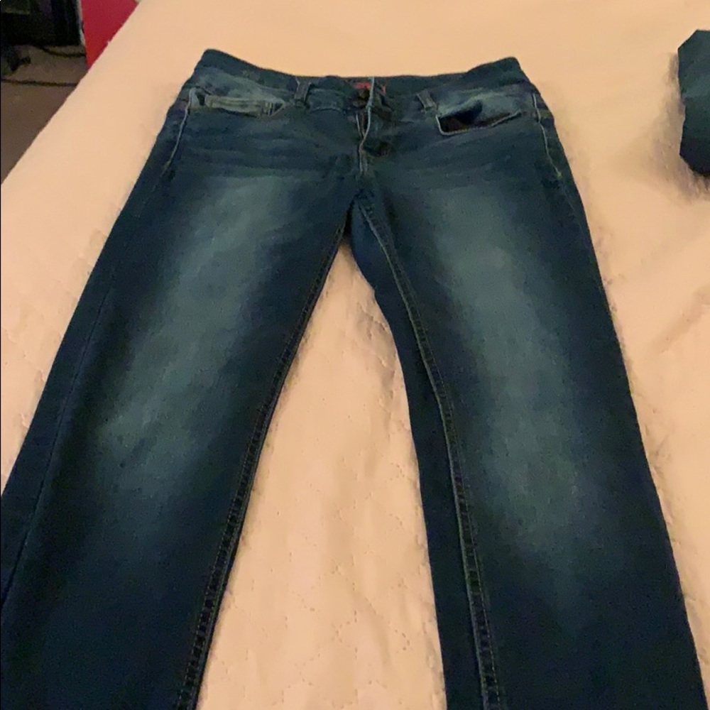 Dark Gray/ Blue Jeans